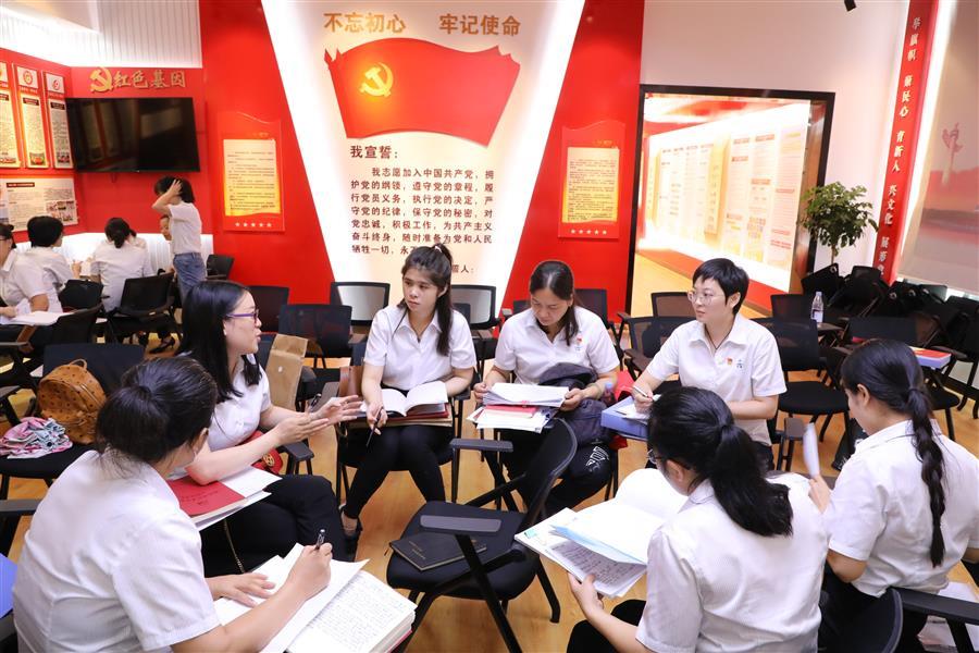 �������ǲ���(�й���½) - �ٷ���վ