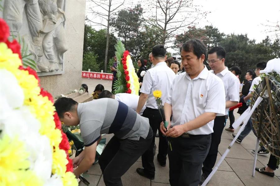 �������ǲ���(�й���½) - �ٷ���վ