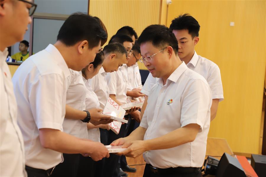 �������ǲ���(�й���½) - �ٷ���վ