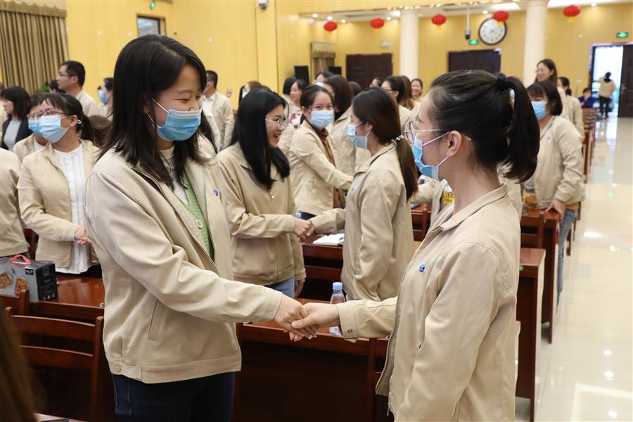 �������ǲ���(�й���½) - �ٷ���վ