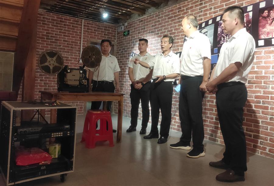 �������ǲ���(�й���½) - �ٷ���վ