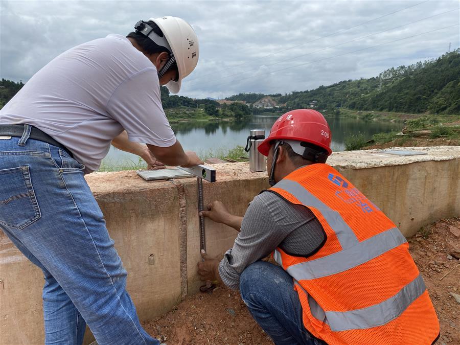 �������ǲ���(�й���½) - �ٷ���վ