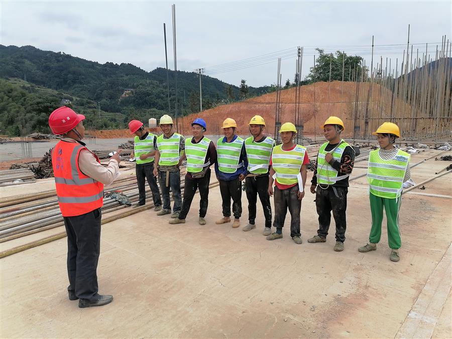 �������ǲ���(�й���½) - �ٷ���վ