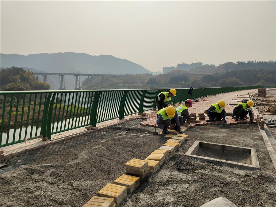 �������ǲ���(�й���½) - �ٷ���վ