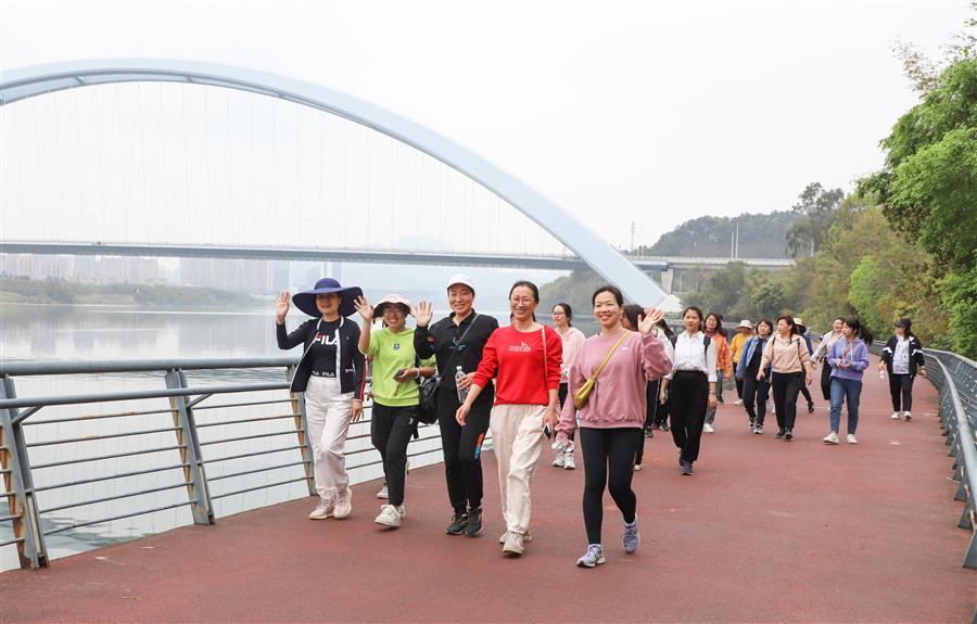 �������ǲ���(�й���½) - �ٷ���վ