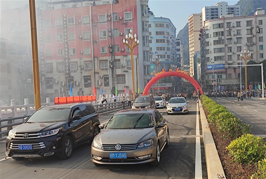 �������ǲ���(�й���½) - �ٷ���վ