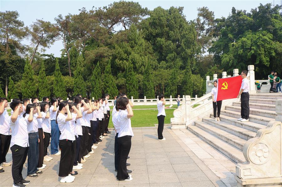 �������ǲ���(�й���½) - �ٷ���վ