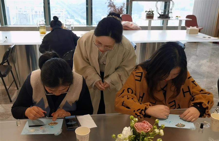 �������ǲ���(�й���½) - �ٷ���վ