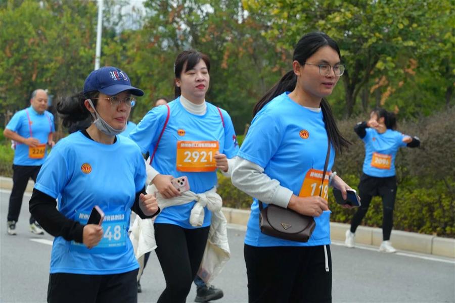 �������ǲ���(�й���½) - �ٷ���վ