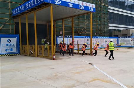 �����н���������ҽԺ���ڹ�����Ŀ����չ���������˶�