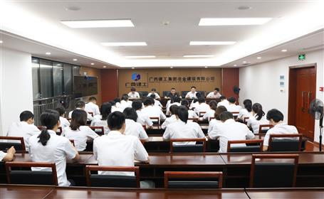 �������ģ�ת��������ò �پ�Ӫ���¾�