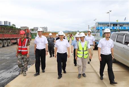 ȫ���Ը�����׼�� �����Ʒ�ʹ�Ħ��