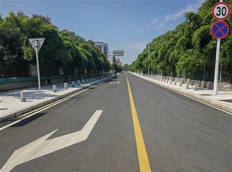 �������������� �����Ѽ������ֹ�˾��Ŀͨ����������